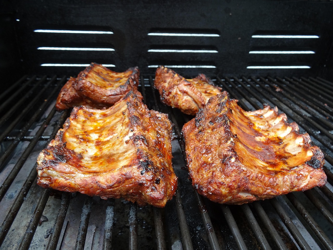 Co oferuje nowy grill gazowy Spirit? Grill gazowy Weber Spirit E-310